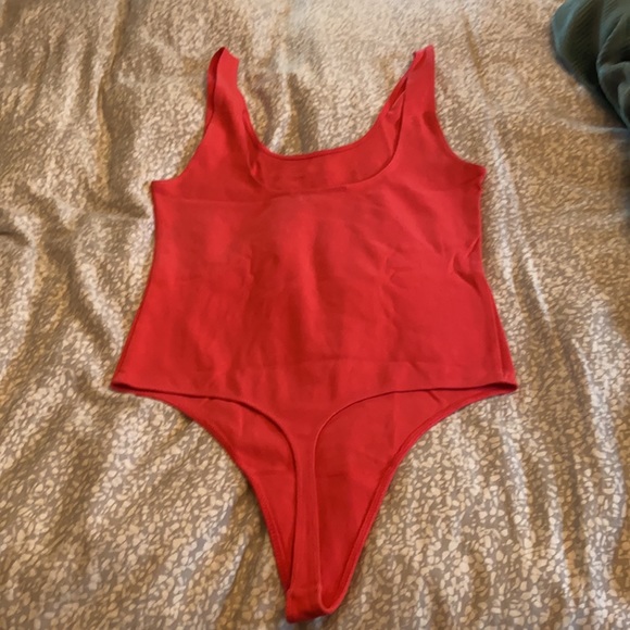 Coral Wilfred bodysuit - Picture 2 of 3